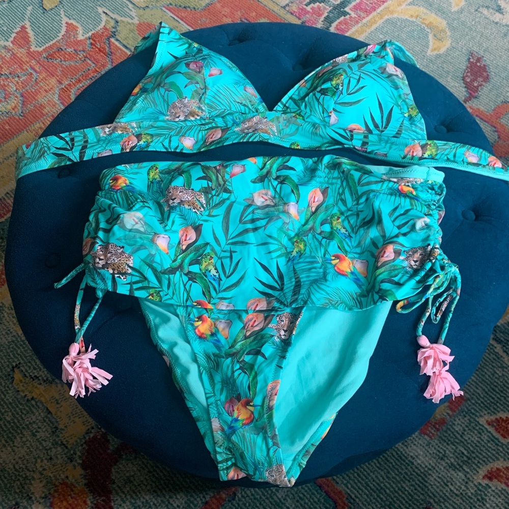 Johnny was Tropical print bikini. New without tags